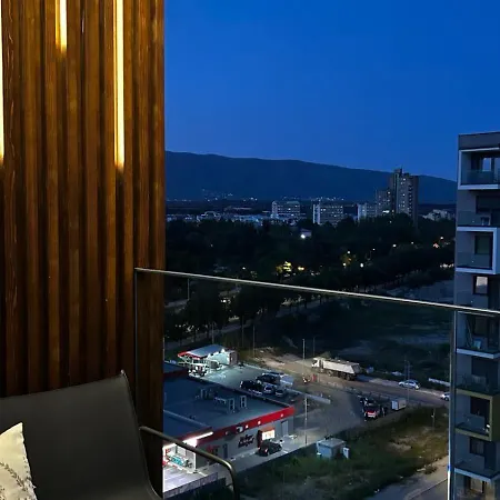 East Gate Leks Apartamento