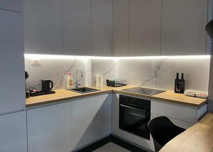 Apartment East Gate Leks *