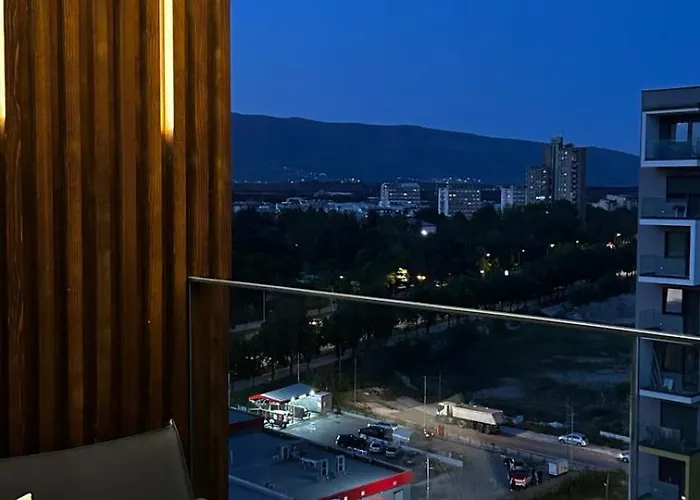 East Gate Leks Apartment